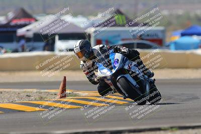 media/Oct-09-2022-SoCal Trackdays (Sun) [[95640aeeb6]]/Turn 2 (1110am)/